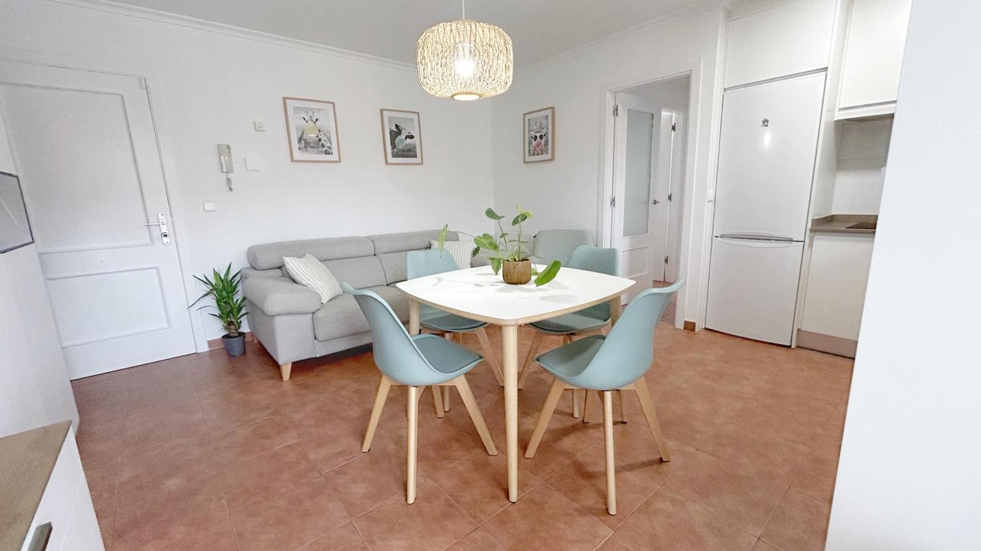 Comillas Bº Casasola - Residencial Lagos Azules - Netflix, Prime, Wifi & Free Indoor Parking Exterior photo
