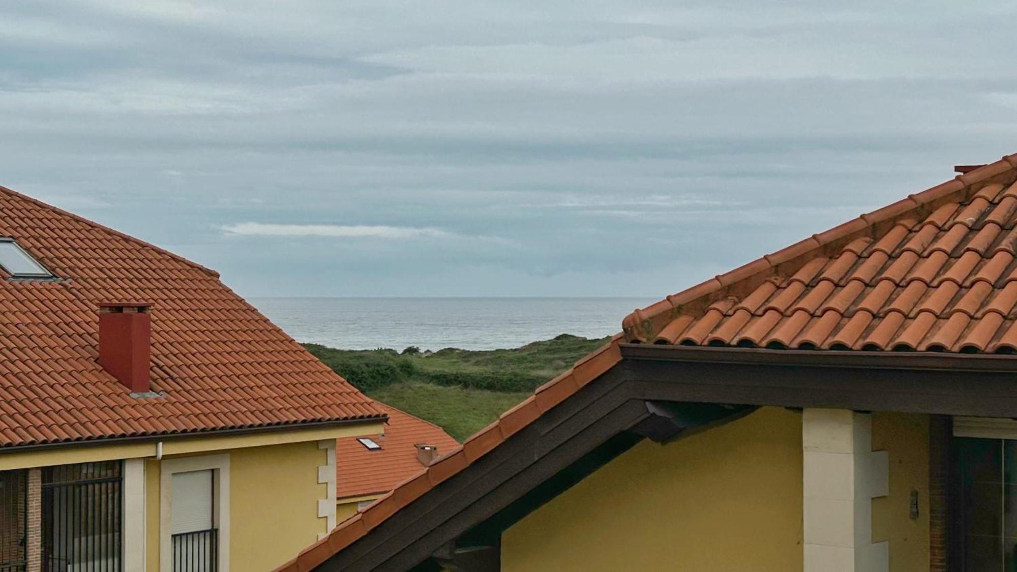 Comillas Bº Casasola - Residencial Lagos Azules - Netflix, Prime, Wifi & Free Indoor Parking Exterior photo